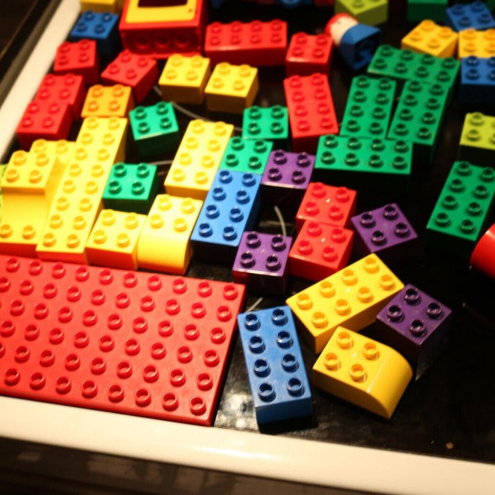Lego Bright Multi-Color Building Brick Lot - Picture 3 of 9